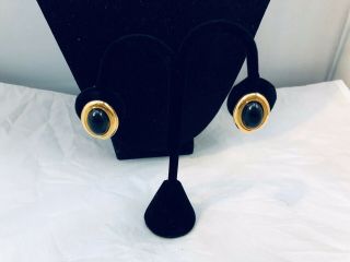 Vtg.  Monet Black Oval Cabochon & Gold Tone Clip On Earrings