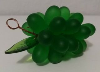 2 Green Frosted Mini Glass Grapes Cluster Bunch w/leaves Millinery 1960’s Decor 3