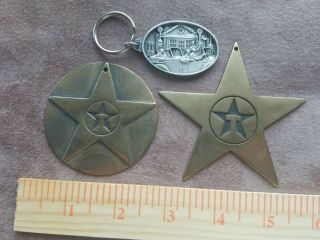Vintage Texaco Service Station Collectibles.  2 Brass Stars And A Key Fob.