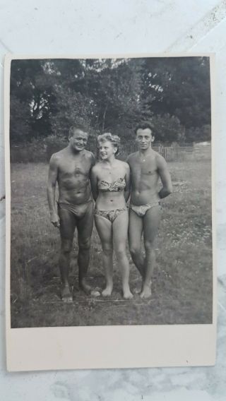 Vintage Photo Man Swimsuit Muscular Gay Interest Sexy Girl In Bikini 9x6 Cm