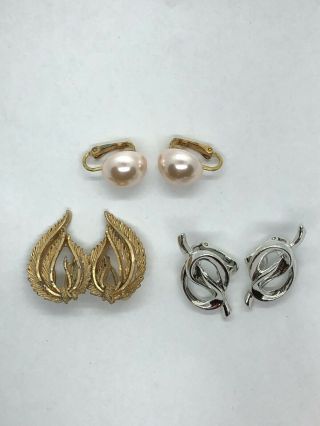 Tlc 3 Vintage Pairs Of Designer Signed Clip On Earrings Bsk Marvella Cara Sn1