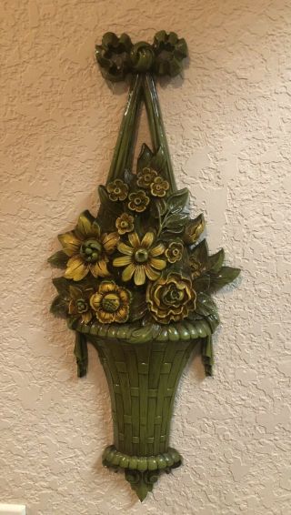 Vintage 1960’s Syroco Hollywood Regency Floral Basket 4967 Wall Hanging