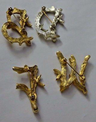 VTG Sarah Coventry 1964 A B C ' s Initial Pin Brooch Letter V H B D F or W 2