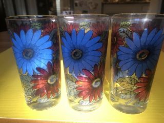 Georges Briard Signed Mid - Century Blue and Red Daisies - Set of 3 3