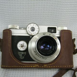 Vintage Arus 50mm Model Camera Made In The Usa