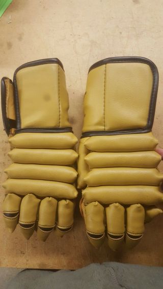Bobby Orr Personally Owned And Game Worn Ccm Gloves 1960 