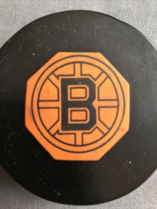 Ccm Art Ross Converse Rubber Reverse Boston Bruins Game Puck 67 - 68 Pat Usa
