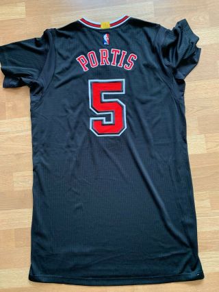 Bobby Portis 15 - 16 game worn Chicago Bulls black jersey w 50 year patch,  3XL,  4 3