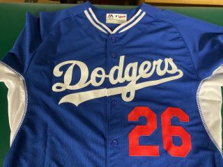 CHASE UTLEY TEAM ISSUED Los Angeles Dodgers B.  P.  JERSEY.  - PHILLIES 3