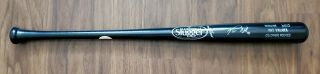 Mlb Issued Louisville Slugger Model M110 33.  5 Inch 30.  5 Oz Maple Wood Bat