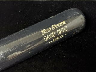 David Ortiz Game Rawlings Cracked Bat 2005 Cooperstown Hall Of Fame Game