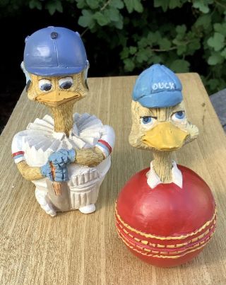 Vintage Eggbert Cricket Figures