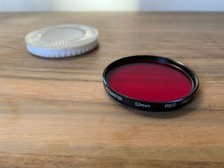 Promaster Vintage Glass Camera Lens Filter: R2 Red - 52mm - W/case -