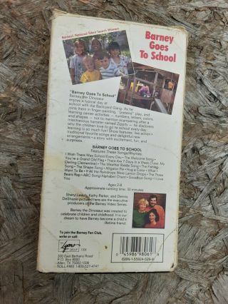 Barney Goes to School VHS vintage 3