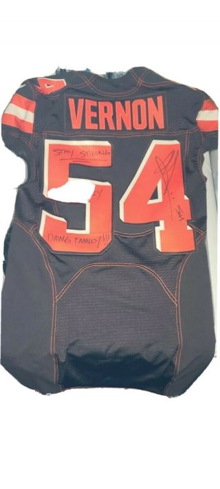 Game / Team Issued Cleveland Browns Oliver Vernon Jersey signed autographed 2