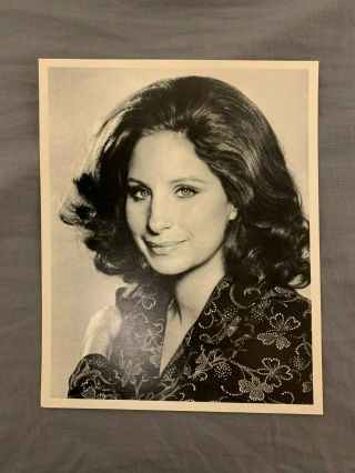 Barbara Streisand - Vintage B/w - 8 X 10 Photo - Music Great - Young