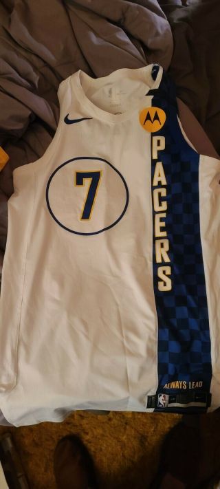 Game Indiana Pacers Malcolm Brogdon Signed Autographed Jersey
