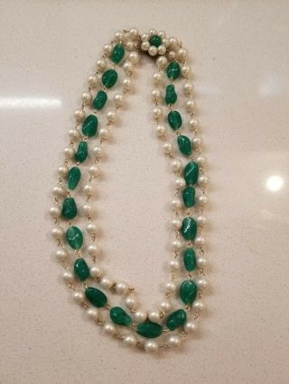 Vintage Glass Bead Necklace Green White