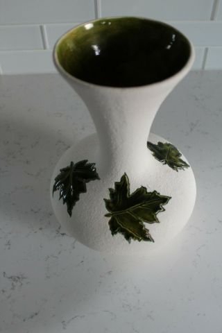 VTG Hobbyist Ceramic Textured Vase White w/ green leaves Fall decor 2
