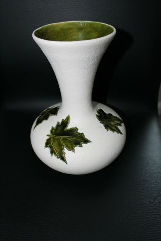 VTG Hobbyist Ceramic Textured Vase White w/ green leaves Fall decor 3