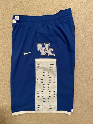 Authentic Nike Kentucky Wildcats Game Worn Team Issued Shorts 38,  2