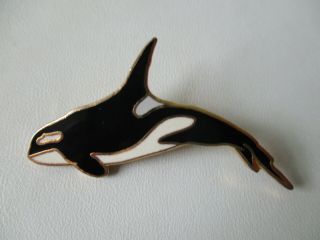 Vintage Wm Spear 1986 Orcas Killer Whale Black & White Enamel Pin