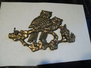 Vintage Brass Owls Key Holder With 5 Hooks - Metal Flowers Wall Art 5.  75 "