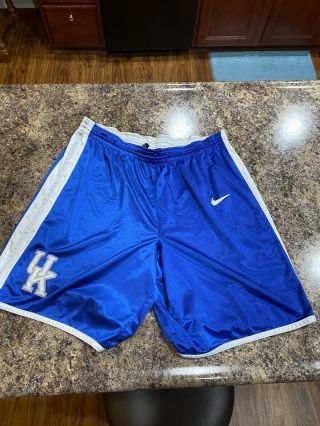 Authentic Nike Kentucky Wildcats Game Worn Team Issued Shorts 44 Blue