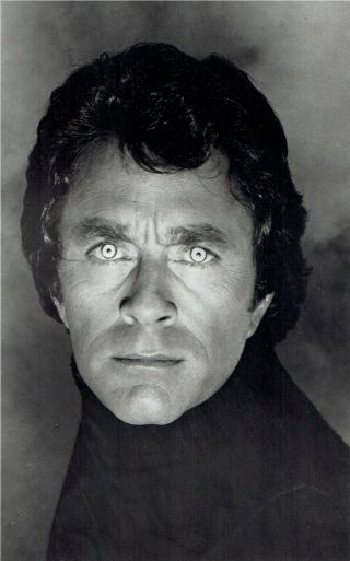 1979 Vintage Photo Actor Bill Bixby Poses For " The Incredible Hulk " Cbs - Tv Show