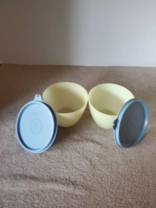 Vintage Set Of 2 Tupperware Refrigerator Bowls Yellow With Blue Lids 148 & 215