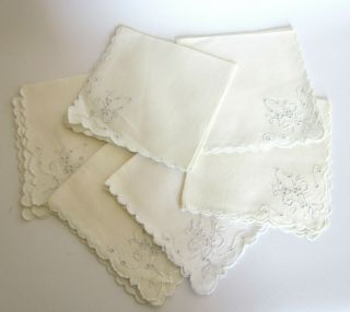 Linen Napkins Cut Work Embroidery Scalloped Edge Set Of 6 Vintage 11 " Square