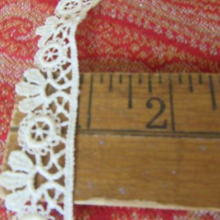 Schiffli Antique Vtg Lace trim wedding dress 7/8 