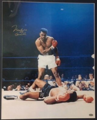 Muhammad Ali Aka Cassius Clay Over Sonny Liston 16x20 Signed Photo — M/memories