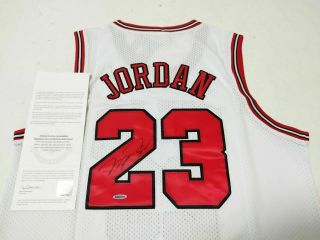 Michael Jordan Signed 1997 - 98 White Bulls Jersey Pro Cut Autograph Uda