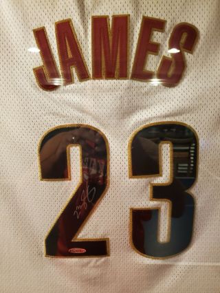 LeBron James Upper Deck UDA Autographed 2003 Rookie Home Jersey Signed AUTO 2