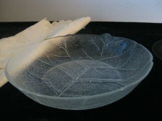 Vintage Arcoroc France Clear Glass Aspen Leaf 8 " Coupe Salad Plate