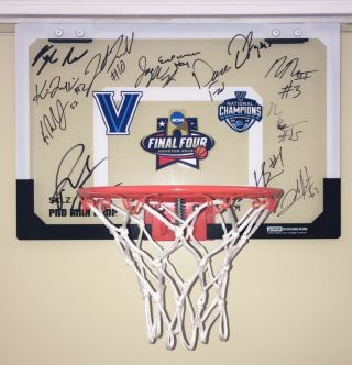 2016 Villanova Wildcats Team Signed Autographed Basketball Hoop Natl Champs