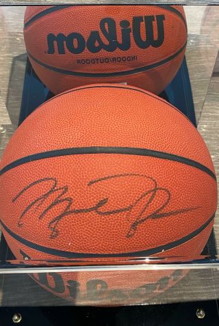 Michael Jordan Autographed Signed Basketball Upper Deck Authenticated UDA & Case 2