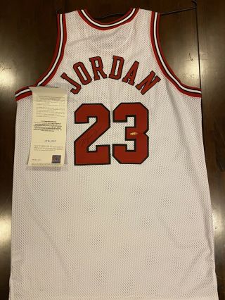 Michael Jordan Autographed Jersey Upper Deck Authenticated