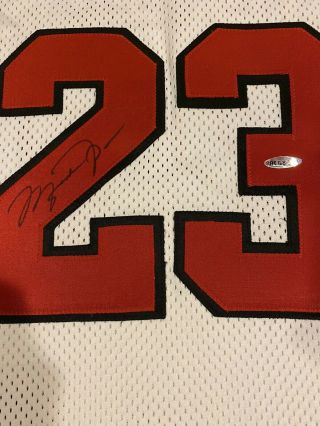 Michael Jordan Autographed Jersey Upper Deck Authenticated 2