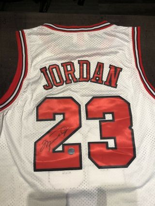 Michael Jordan Autographed Signed Chicago Bulls Jersey 23 Autograph