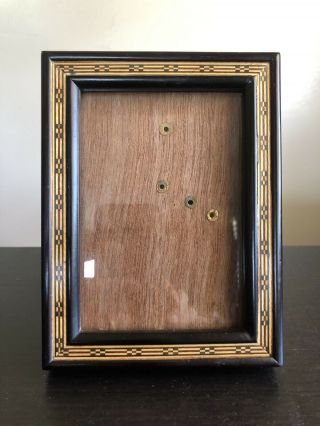 Vintage 4.  5” X 6” Inlaid Marquetry Geometric Border Picture Photo Frame Art