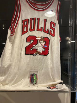 Michael Jordan Signed Hand Painted Jersey Uda