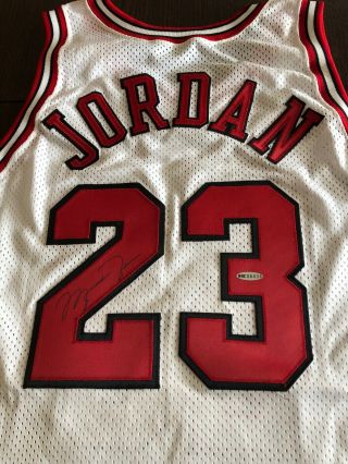 1995 - 1996 Michael Jordan Uda Upper Deck Autographed White Home Champion Jersey