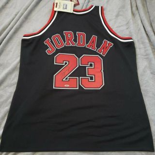 Michael Jordan Signed Autographed Chicago Bulls Jersey Black W/ Uda