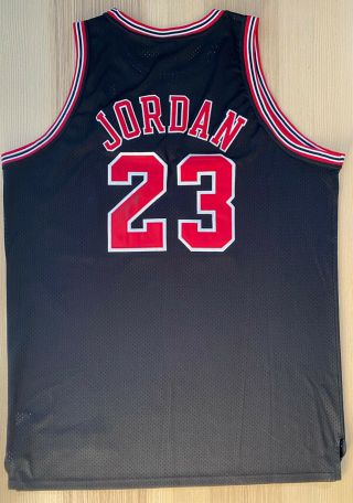 Michael Jordan Signed Autographed 97 - 98 Authentic Bulls Jersey - Jsa Certified