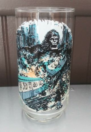 Vintage 1976 King Kong " Subway Train " Drinking Glass From Burger Chef Coca - Cola