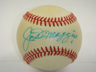 Joe Dimaggio Jsa Certified Authentic Signed Macphail Baseball Autograph Z01540