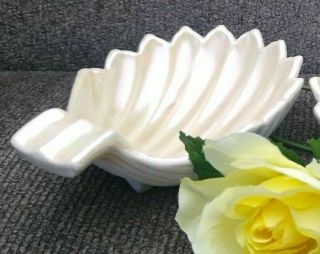 Vintage Holland Mold Ashtray Shell Ceramic Trinket Dish 4 1/2 " By 3 3/4 Inches