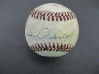 Lou Gehrig Single Signed 1930 